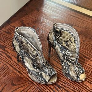 Guess Snake Print Zippered Peep Toe Heels